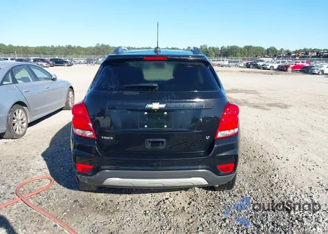 2018 Chevrolet Trax Lt z USA, uszkodzony, nr VIN 3GNCJLSB7JL209211